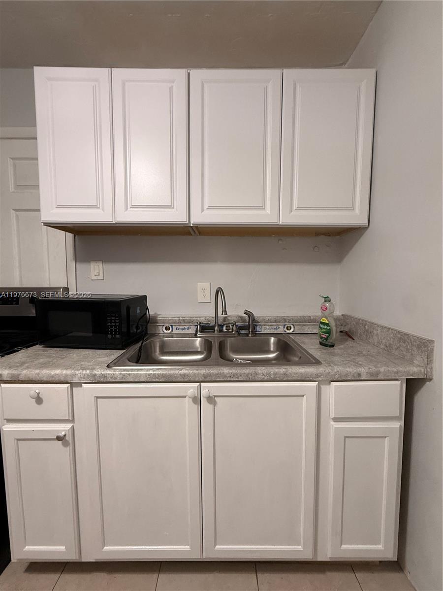 SUNRISE GOLF VILLAGE FIRS - Residential Lease