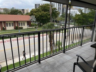 LE CARTIER CONDO - Residential Lease