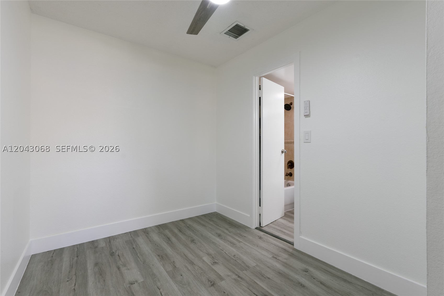 KENDALLWOOD VILLAS CONDO - Residential