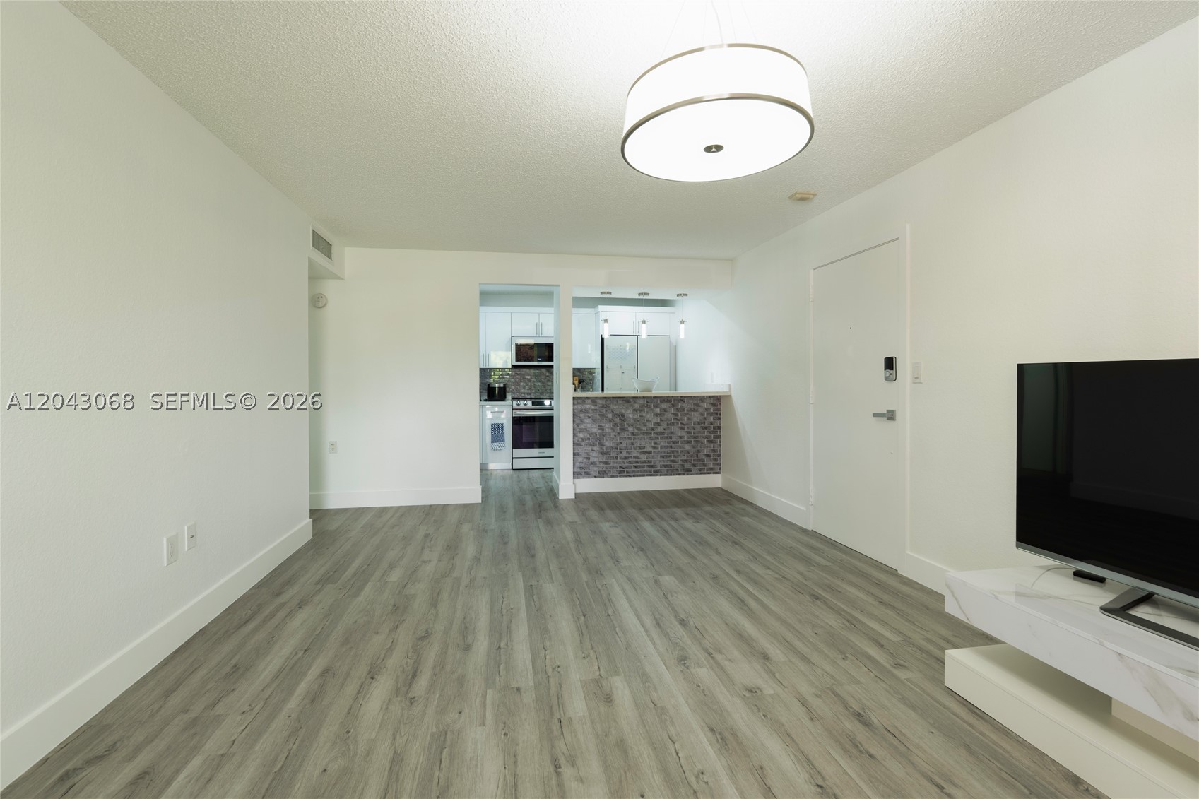 KENDALLWOOD VILLAS CONDO - Residential