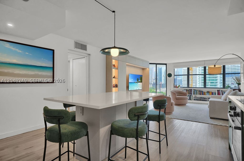 BRICKELL PLACE CONDO - Residential