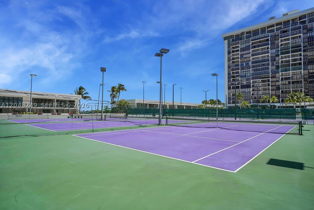 BRICKELL PLACE CONDO - Residential
