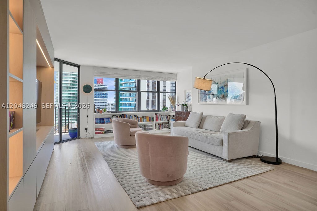 BRICKELL PLACE CONDO - Residential