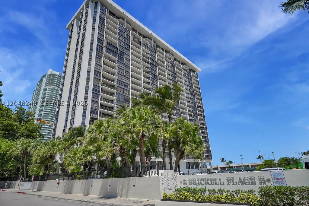 BRICKELL PLACE CONDO - Residential