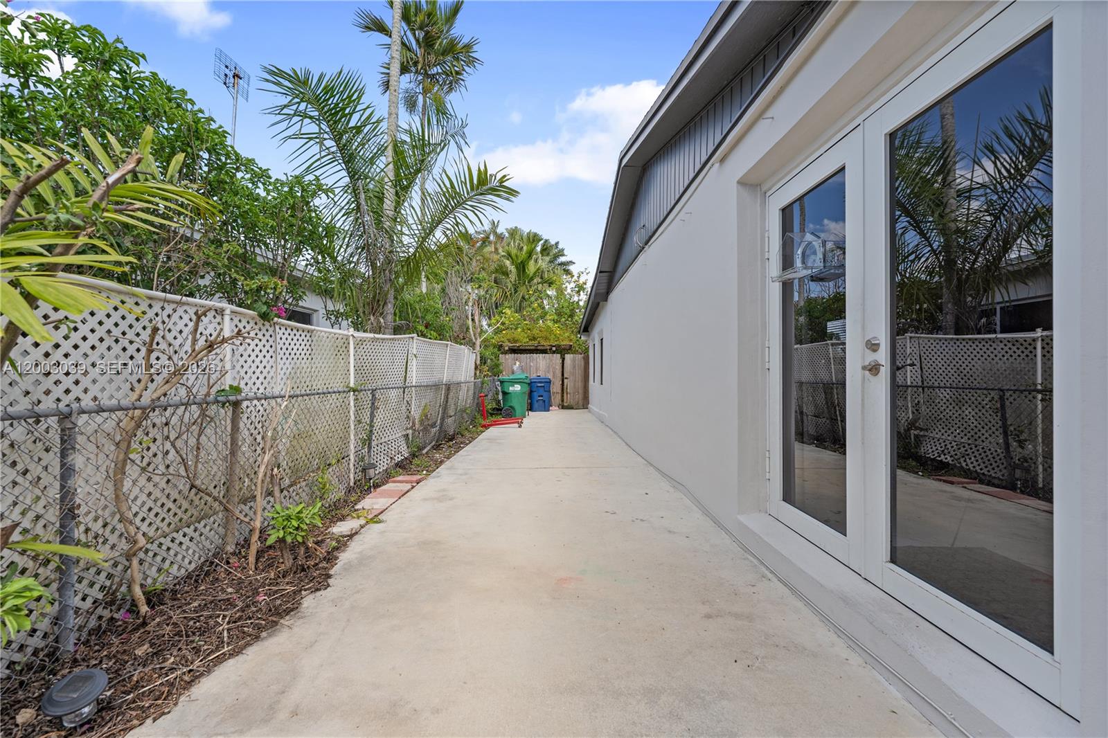 SOUTHERN ESTS 7TH ADDN SE - Residential