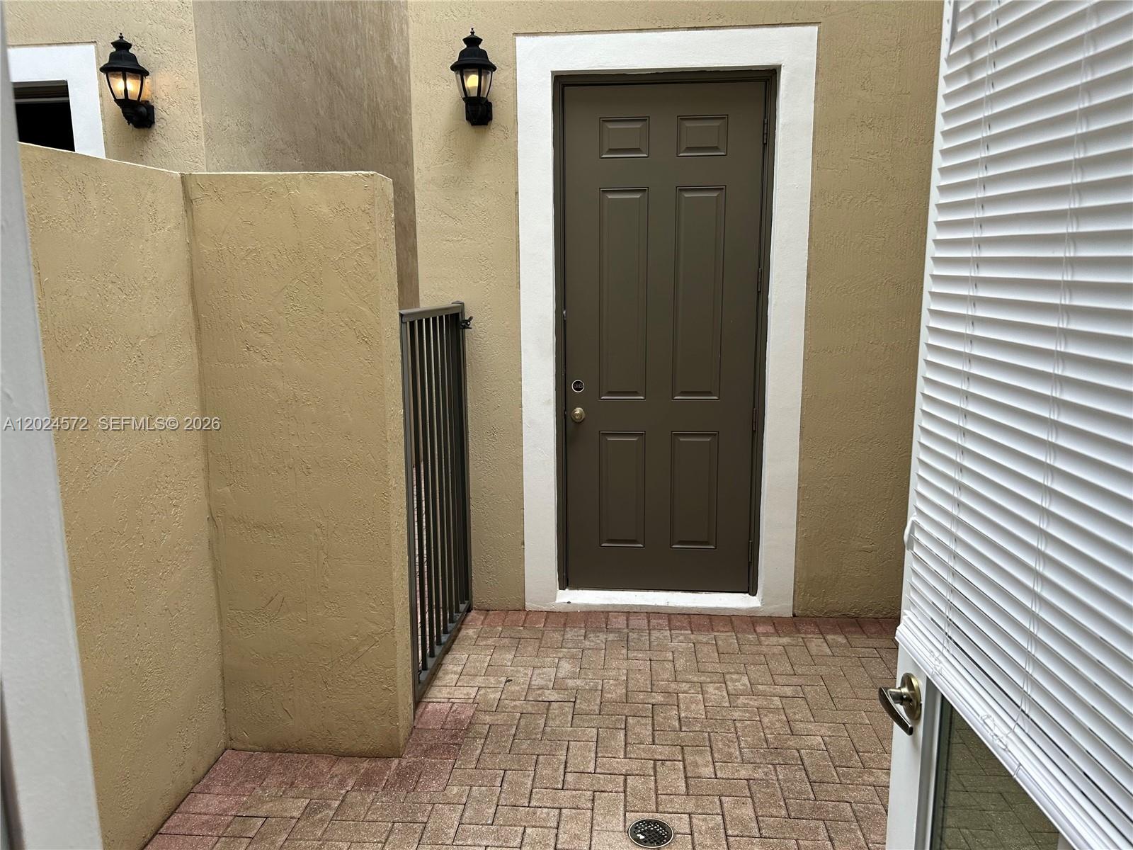 MEADOW PINES - Residential Lease