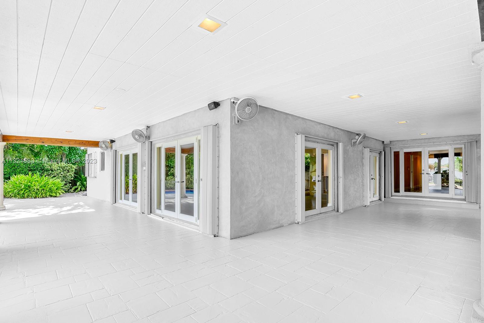 BISCAYNE POINT - Residential