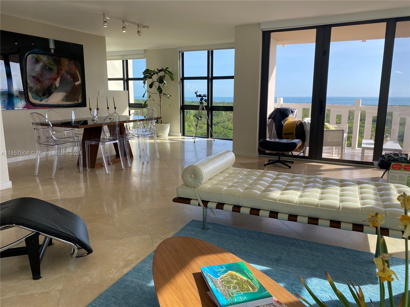 TOWERS OF KEY BISCAYNE CO - Residential Lease