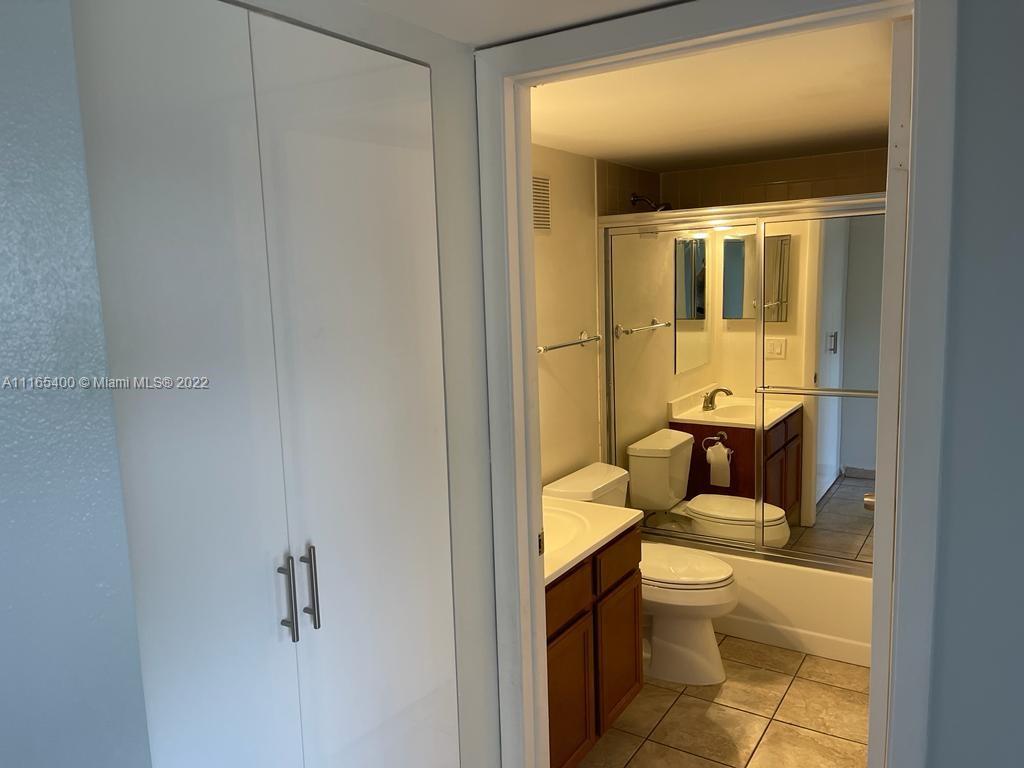 SAGA BAY GARDENS CONDO - Residential Lease