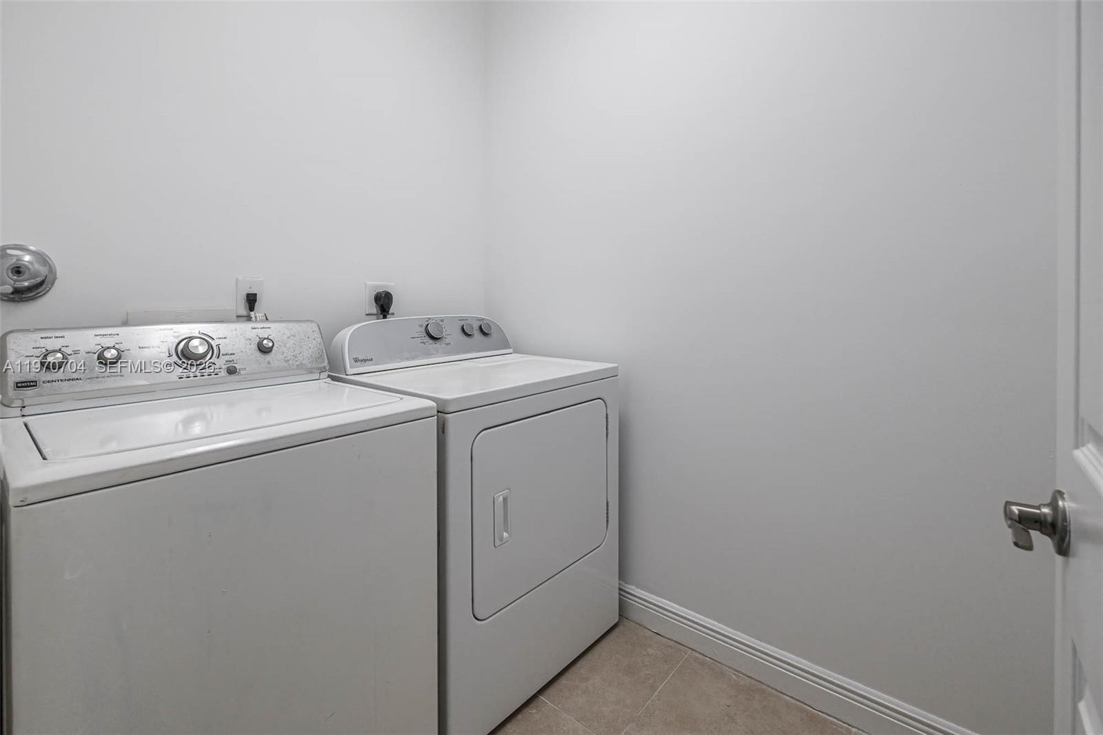 Emerald Landing - Residential Lease