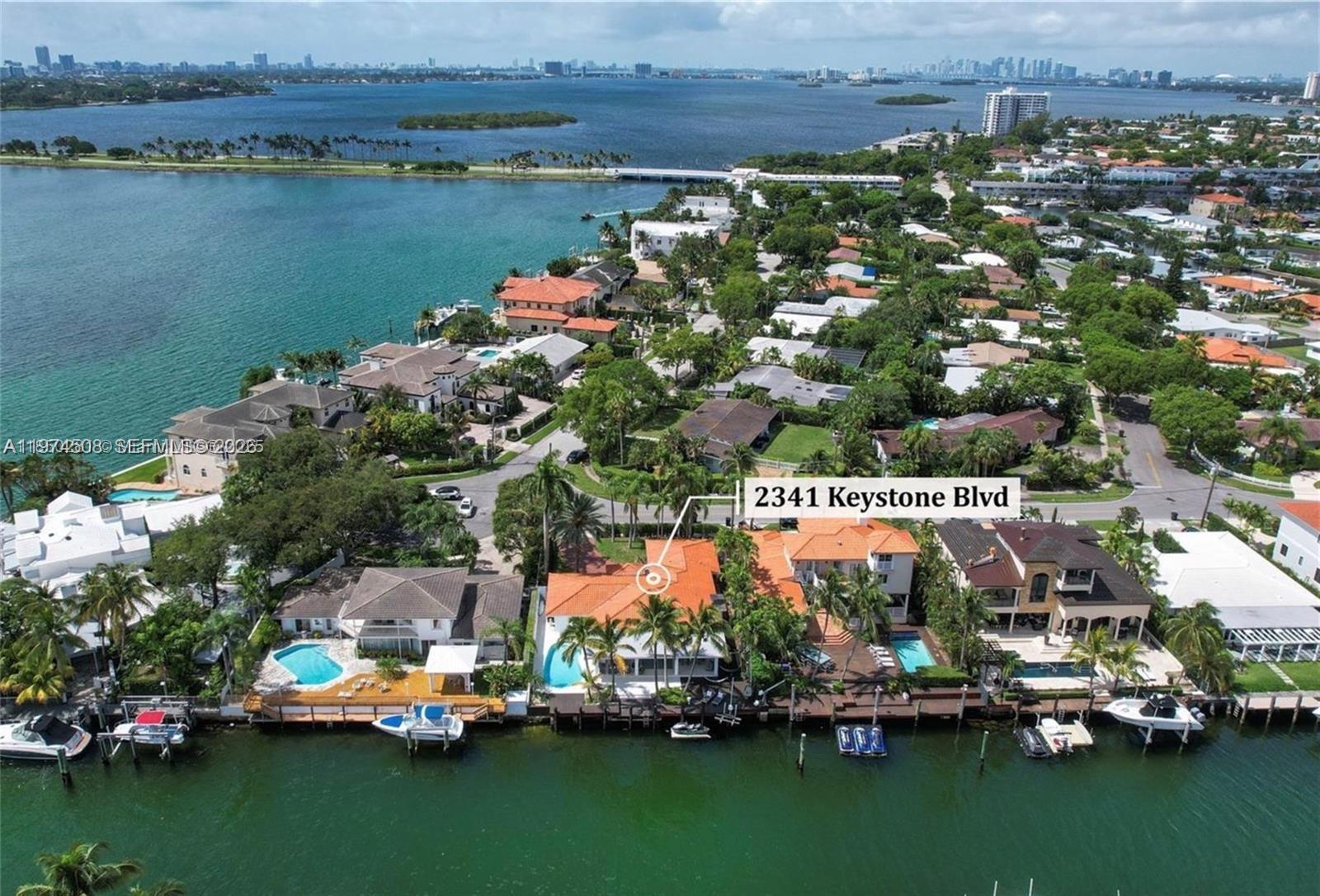 KEYSTONE ISLAND - Residential