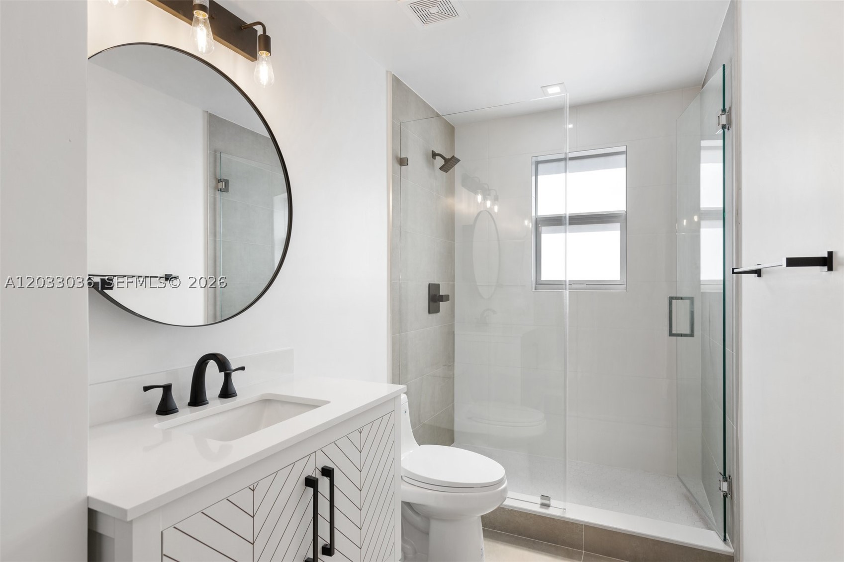 LAWRENCE ESTATES LAND CO - Residential Lease