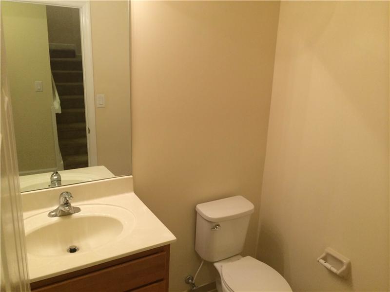 THE COURTS AT BAYSHORE I - Residential Lease