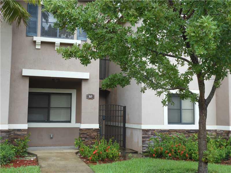 BRAND NEW TOWNHOUSE 3/2.5 IN CUTLER BAY READY TO MOVE IN . STAINLESS STEEL APPLIANCES. GREAT COUNTERTOP, CLUB HOUSE WITH GREAT AMENITIES