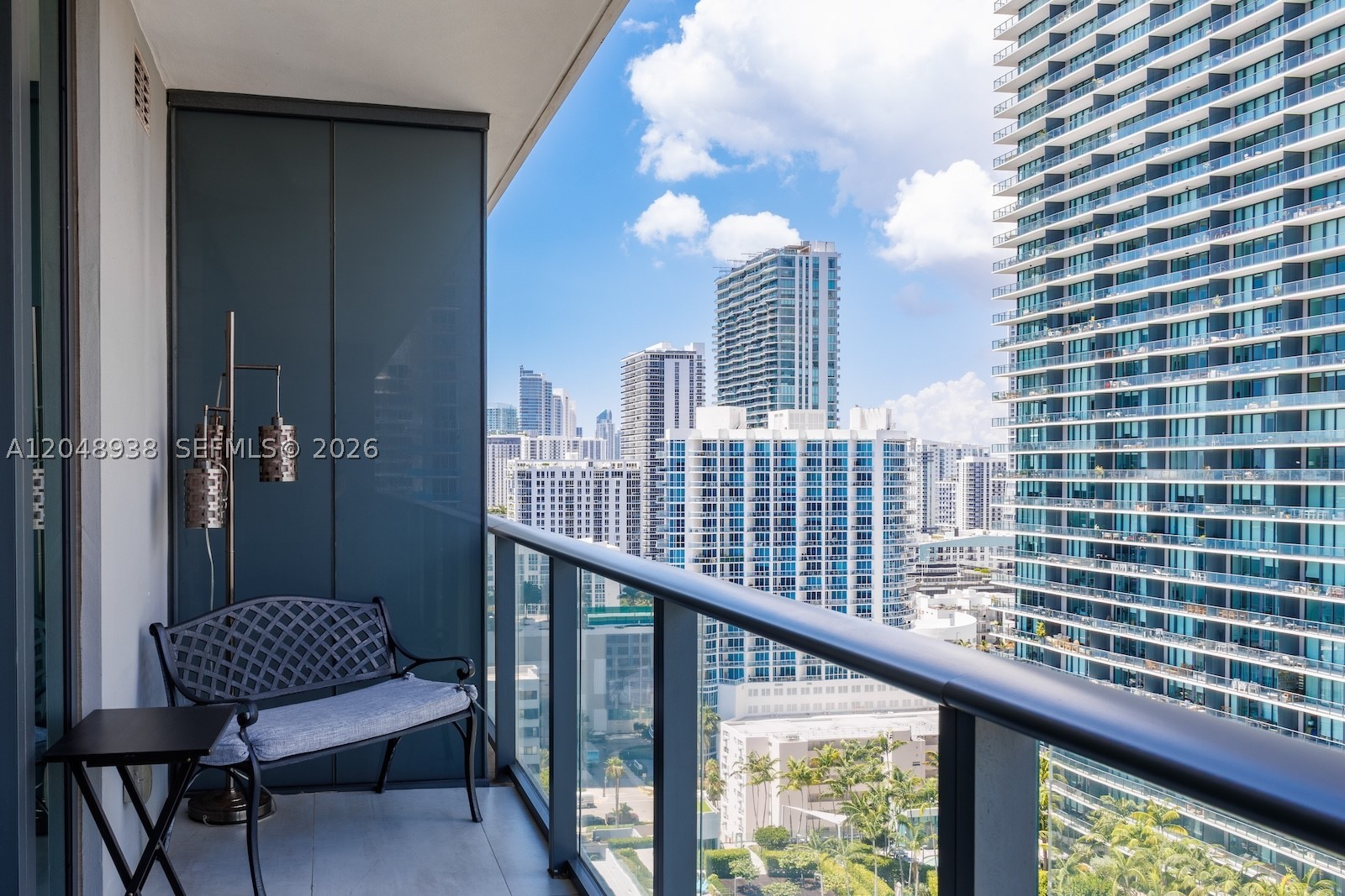 ONE PARAISO CONDO - Residential