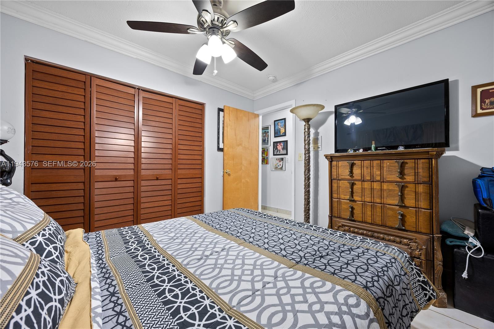 OLD CUTLER COVE - Residential