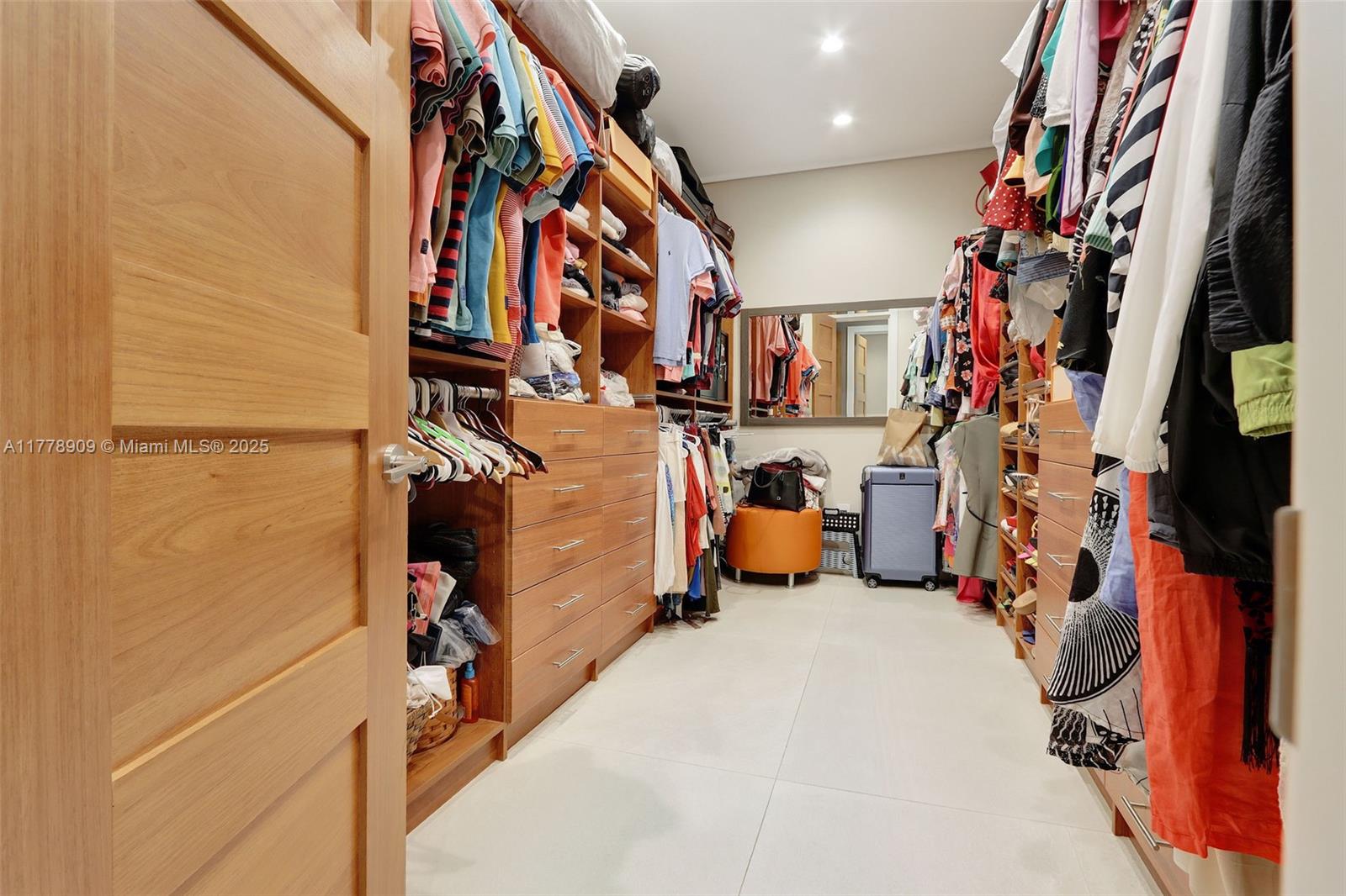 MIAMI SHORES SEC 1 AMD - Residential