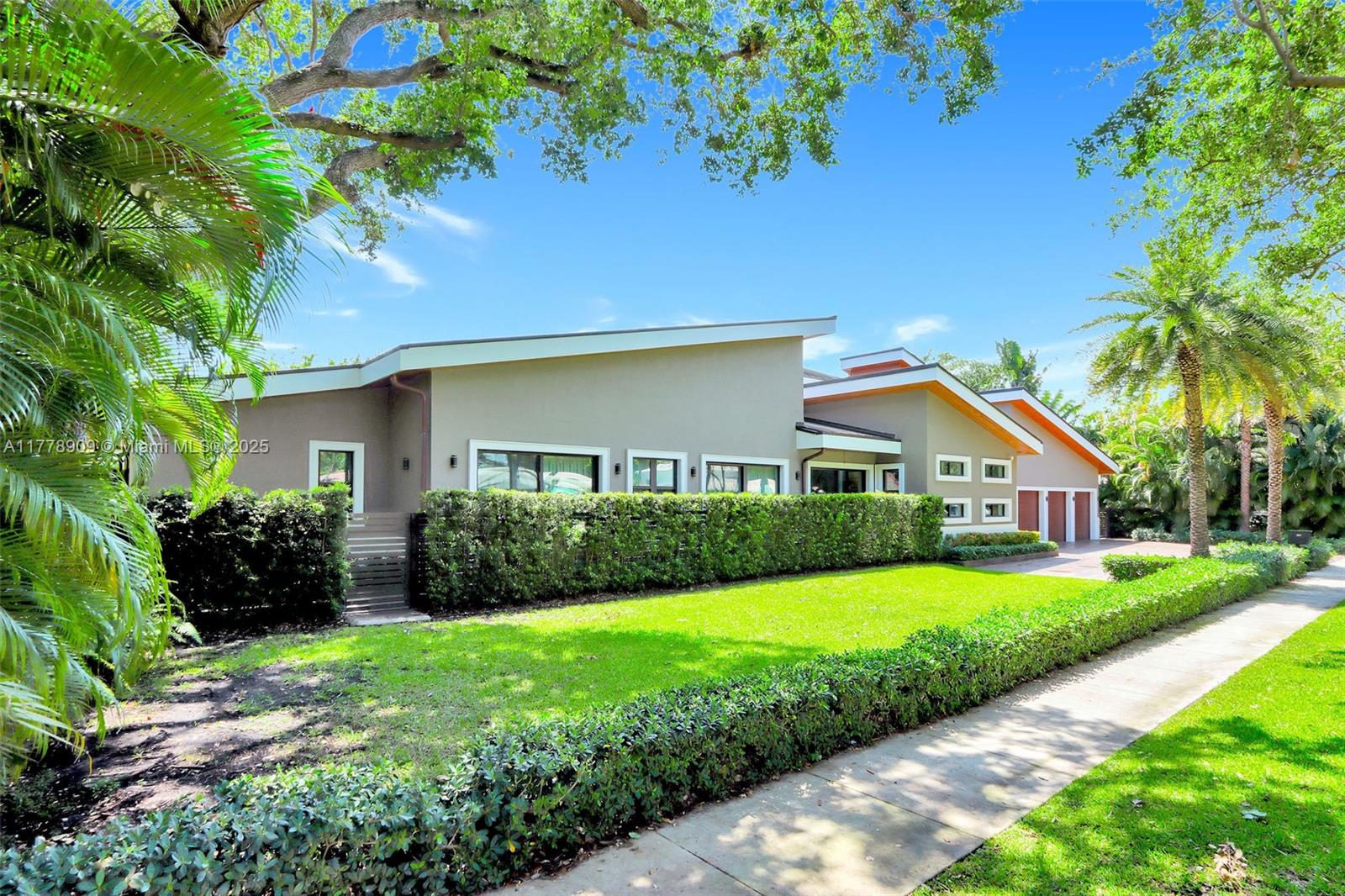 MIAMI SHORES SEC 1 AMD - Residential