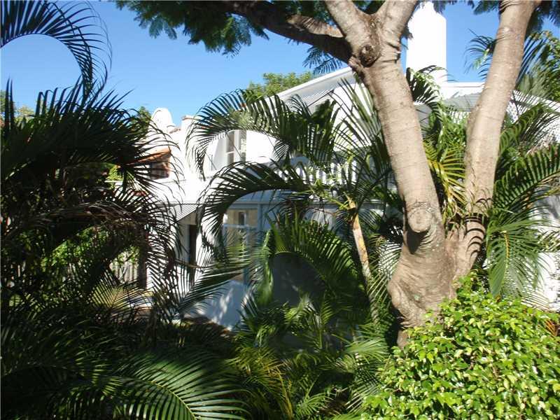 24 53 41 BILTMORE SUB - Residential Lease
