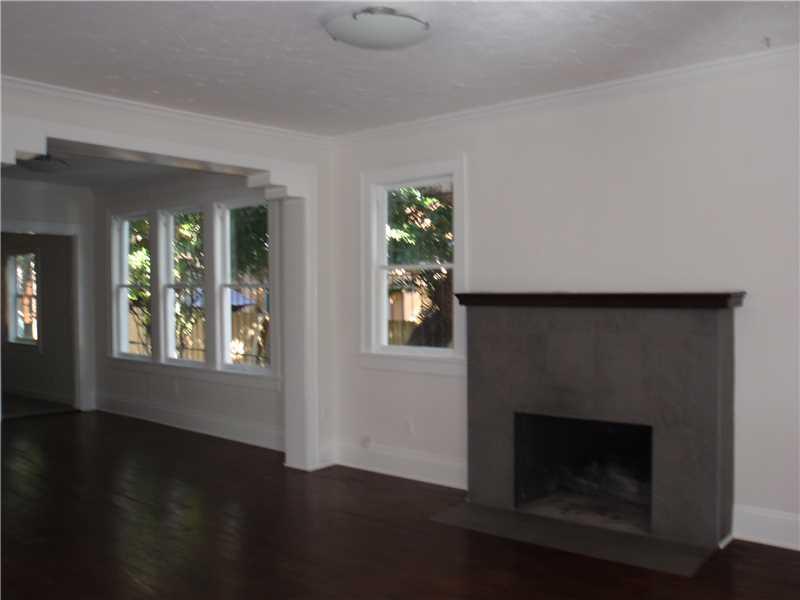 24 53 41 BILTMORE SUB - Residential Lease