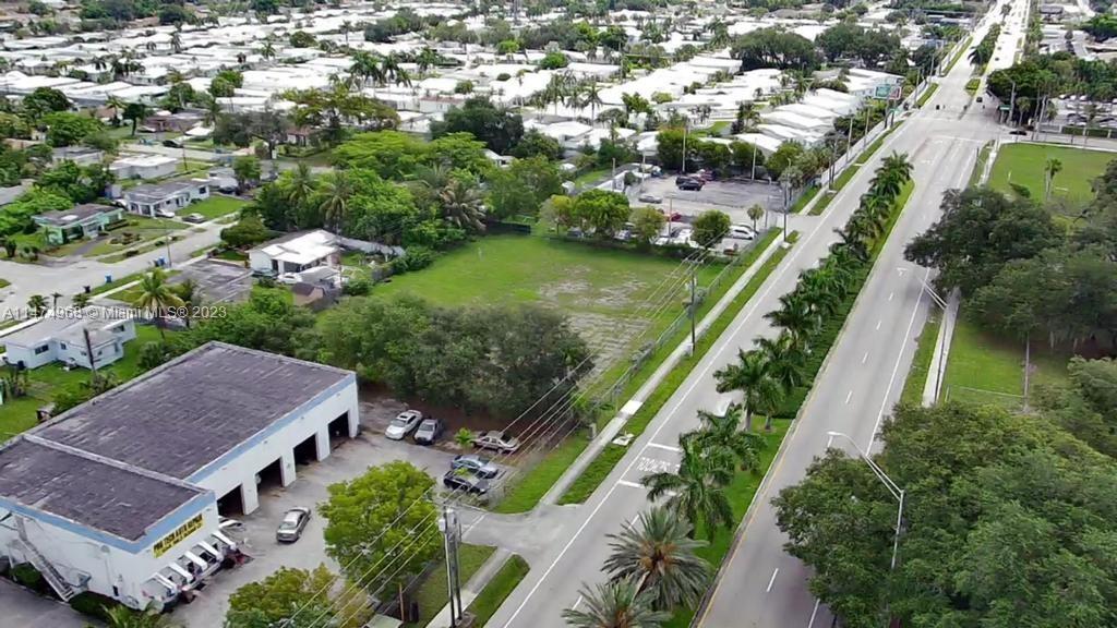 MIAMI GARDENS ESTATES SEC - Land