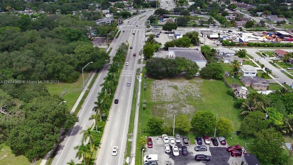 MIAMI GARDENS ESTATES SEC - Land