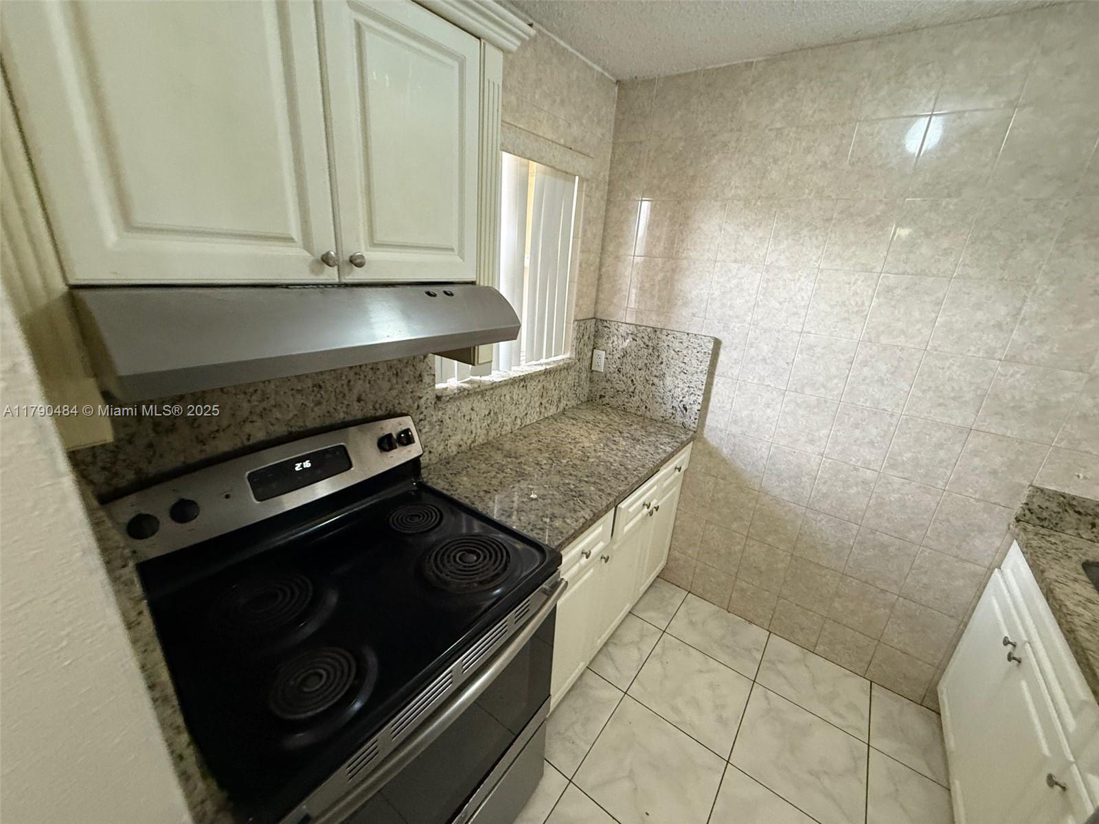 WESTHAVEN CONDO - Residential Lease
