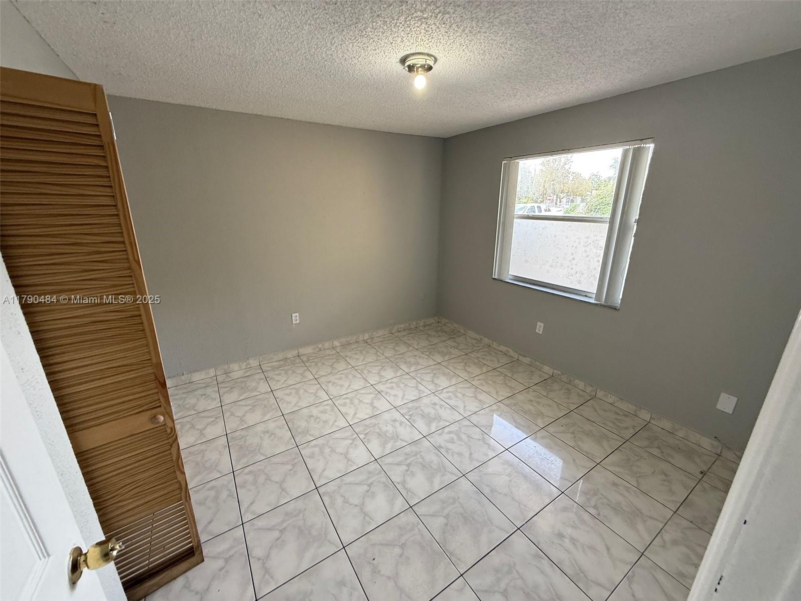 WESTHAVEN CONDO - Residential Lease