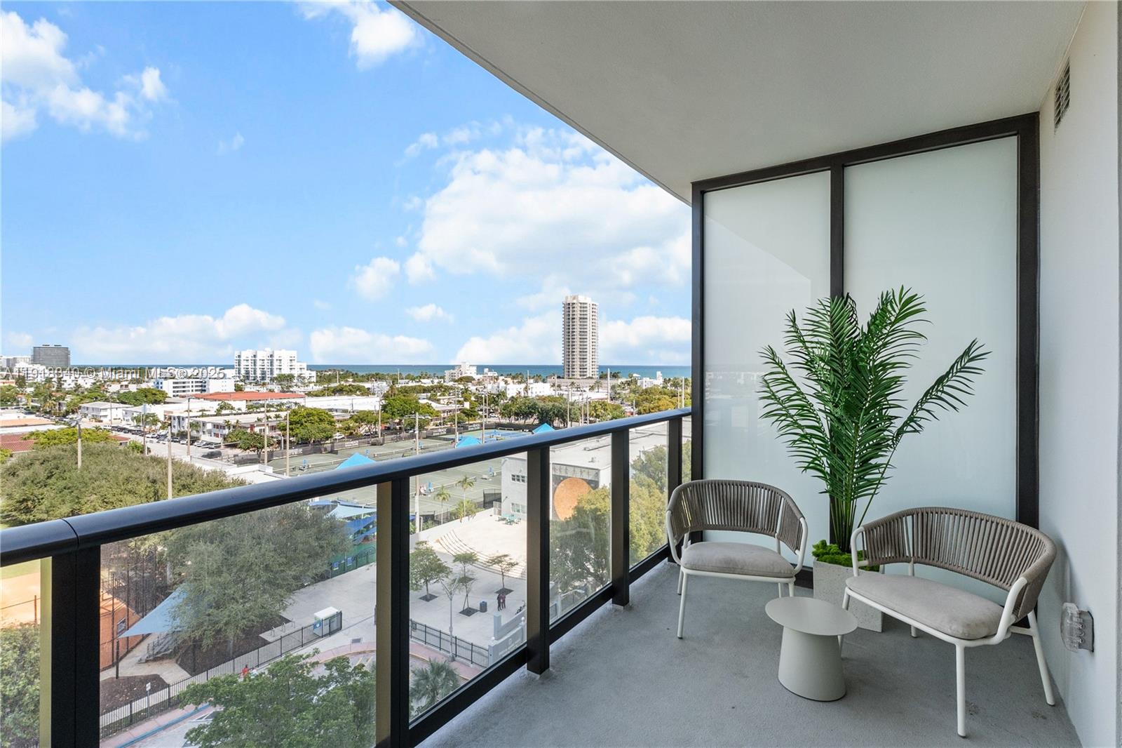72 PARK - Residential
