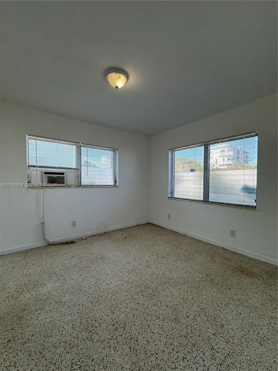 BISCAYNE BCH SUB - Residential Income