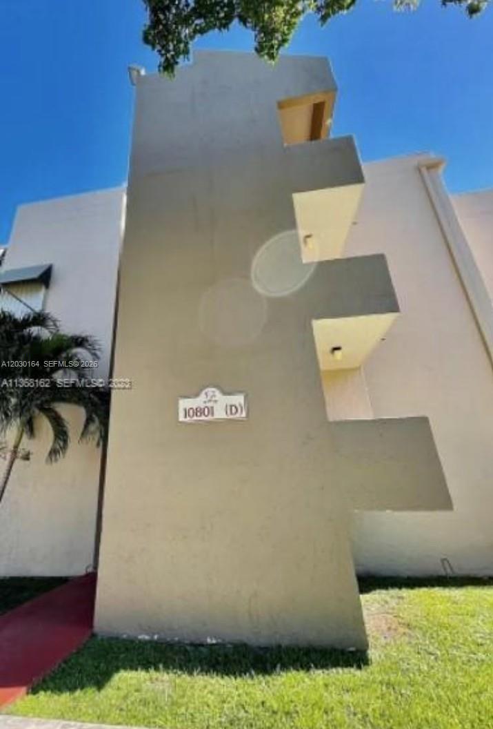 THE TERRACES CONDO PH II - Residential Lease