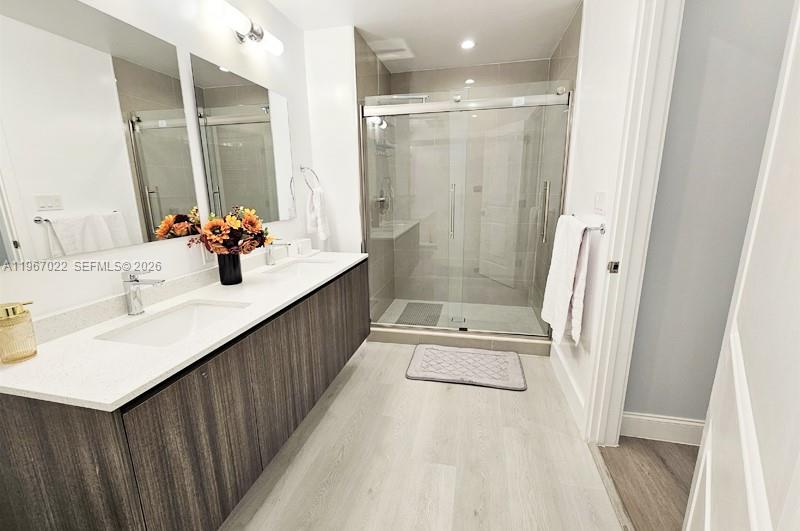 AESTHETIC APARTMENTS - Residential
