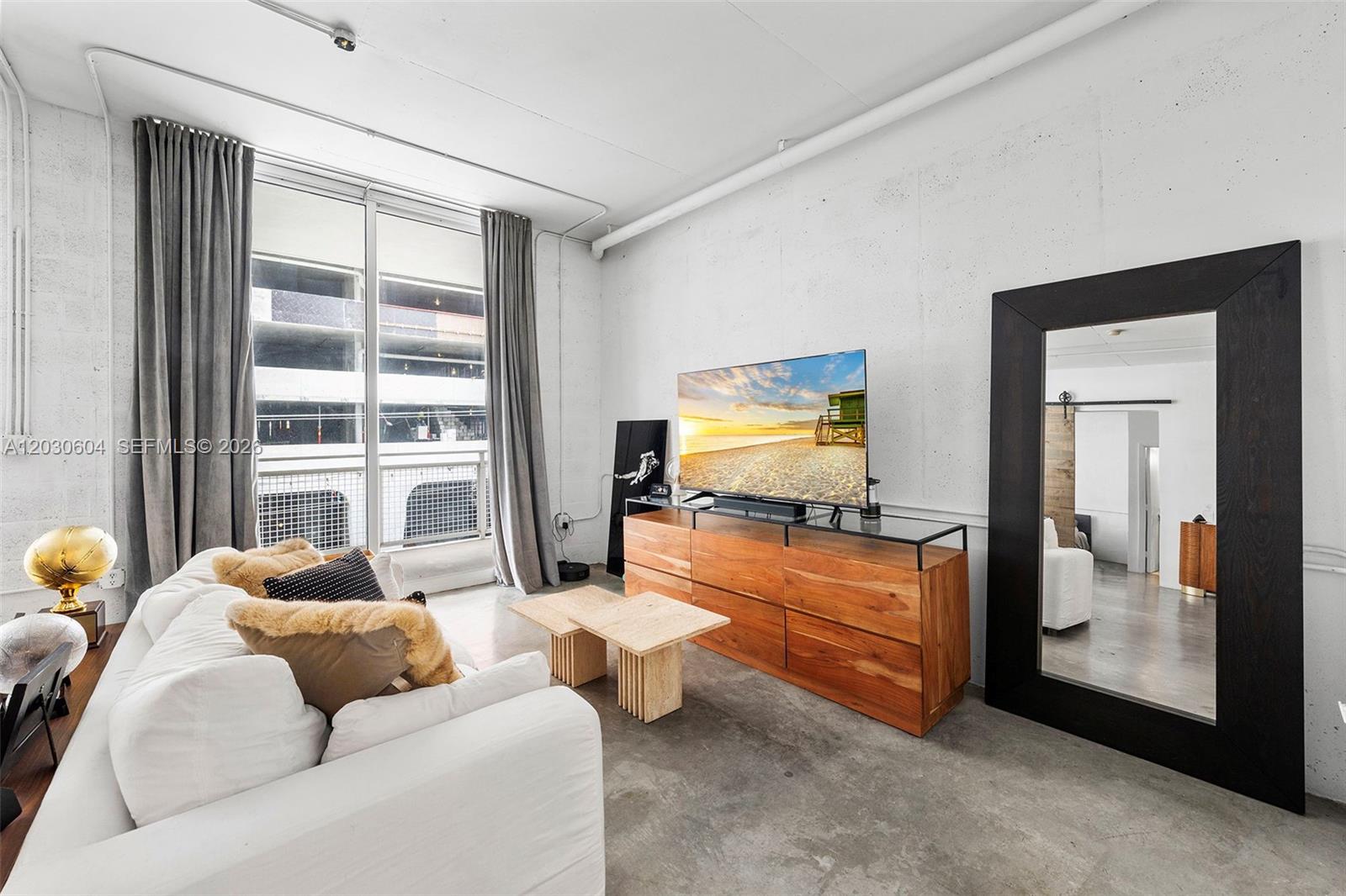 THE YORKER CONDO - Residential
