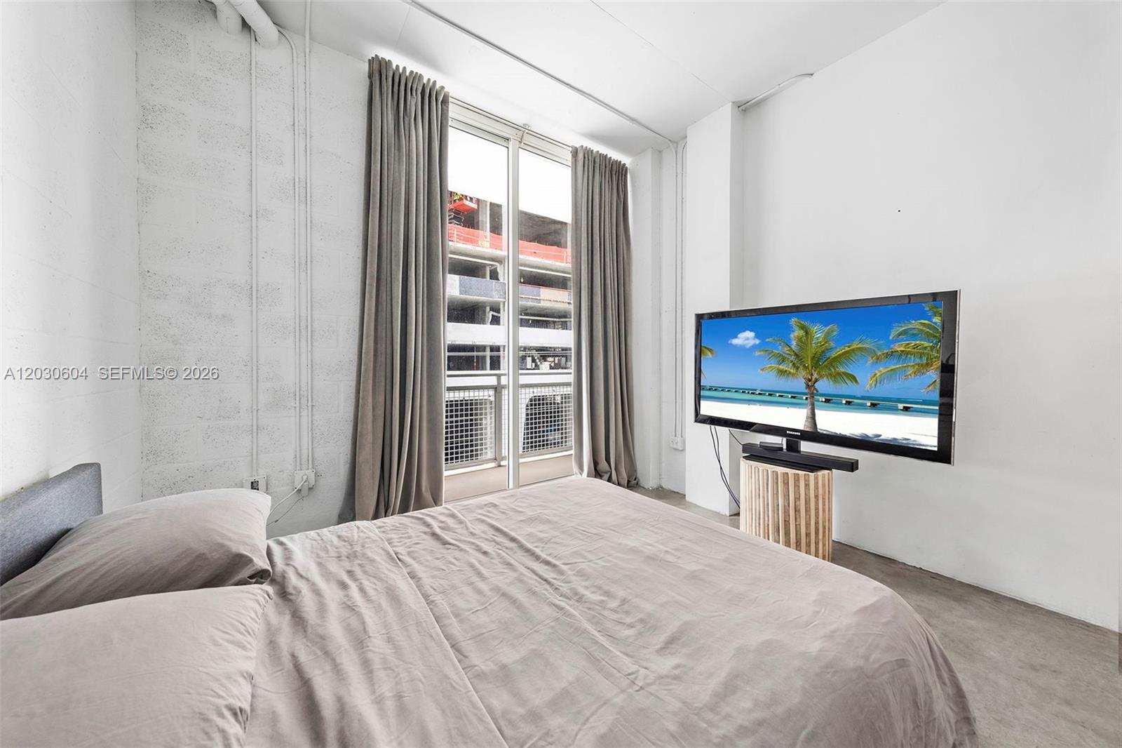 THE YORKER CONDO - Residential