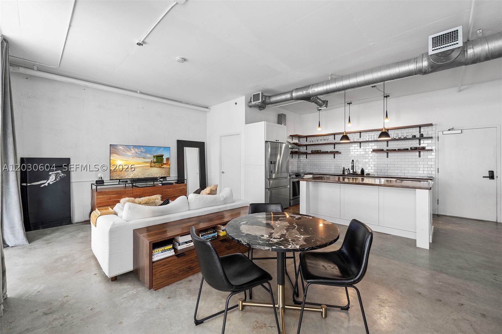 THE YORKER CONDO - Residential