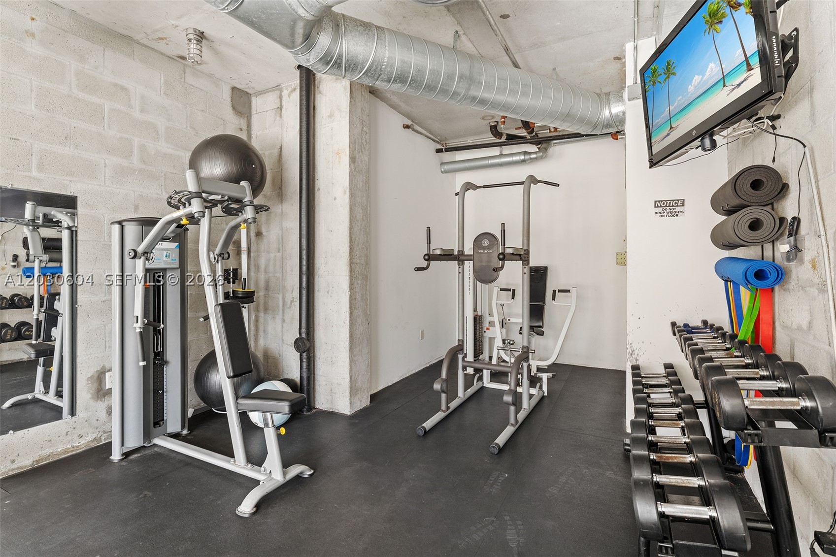 THE YORKER CONDO - Residential
