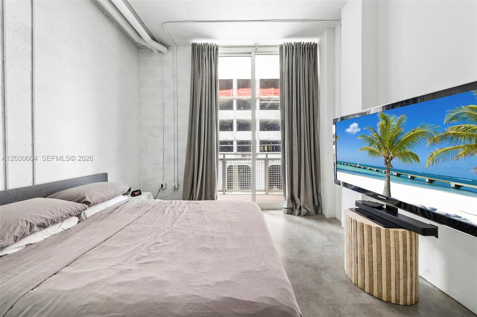 THE YORKER CONDO - Residential