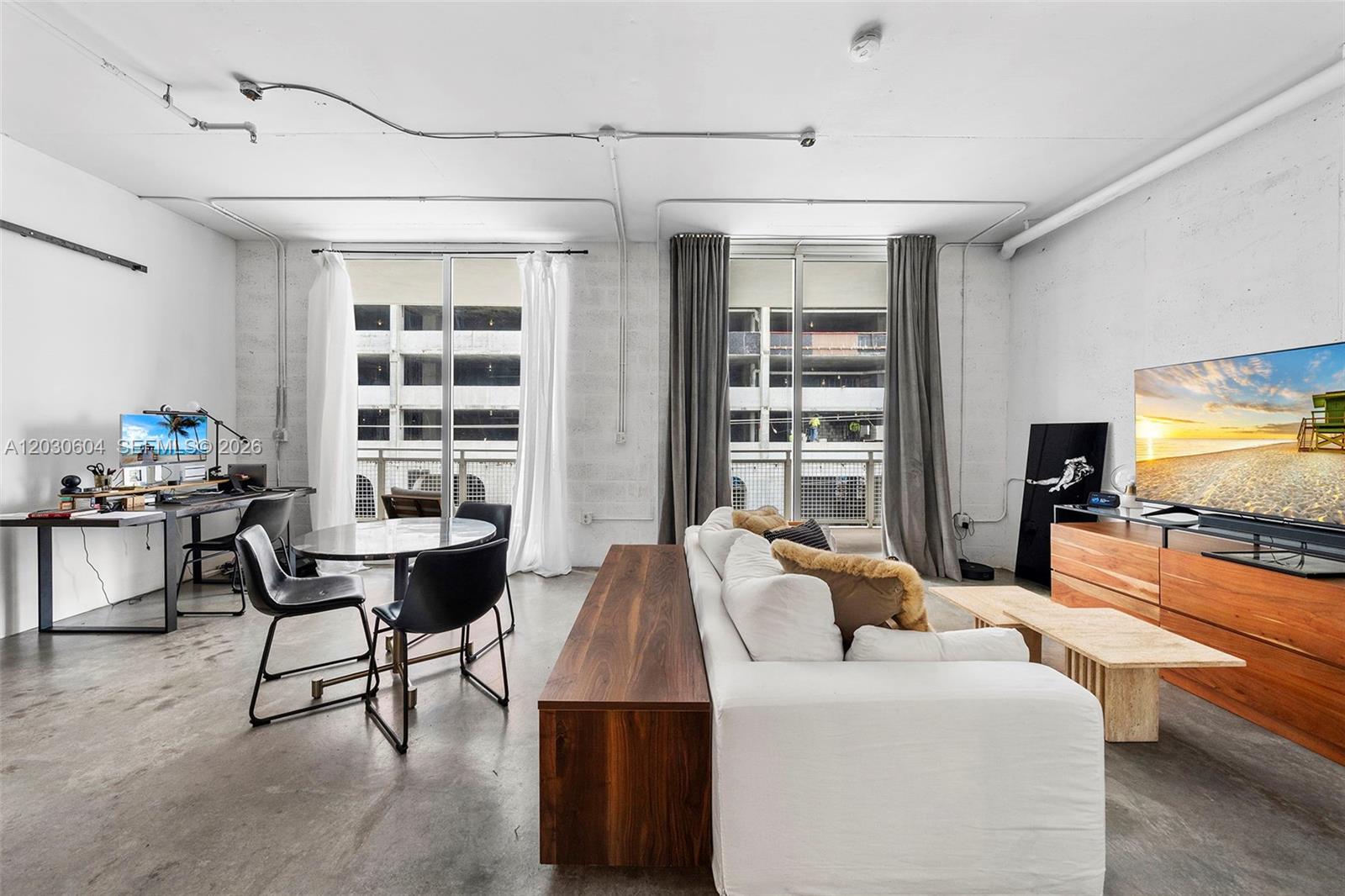 THE YORKER CONDO - Residential