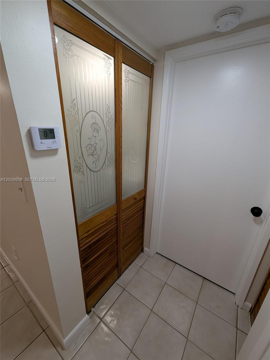 IMAGES OF KENDALL CONDO - Residential