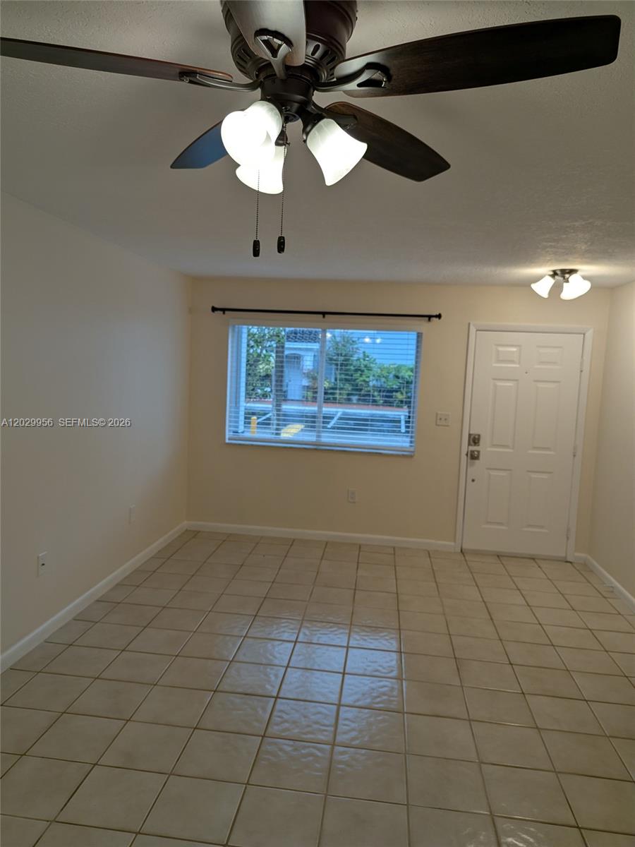 IMAGES OF KENDALL CONDO - Residential
