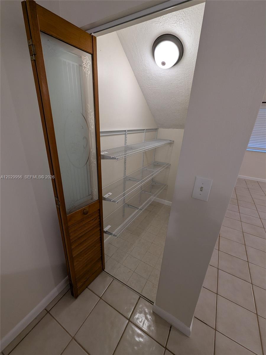 IMAGES OF KENDALL CONDO - Residential