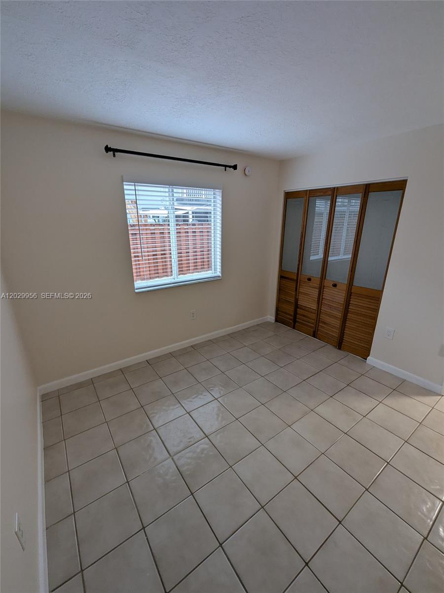 IMAGES OF KENDALL CONDO - Residential