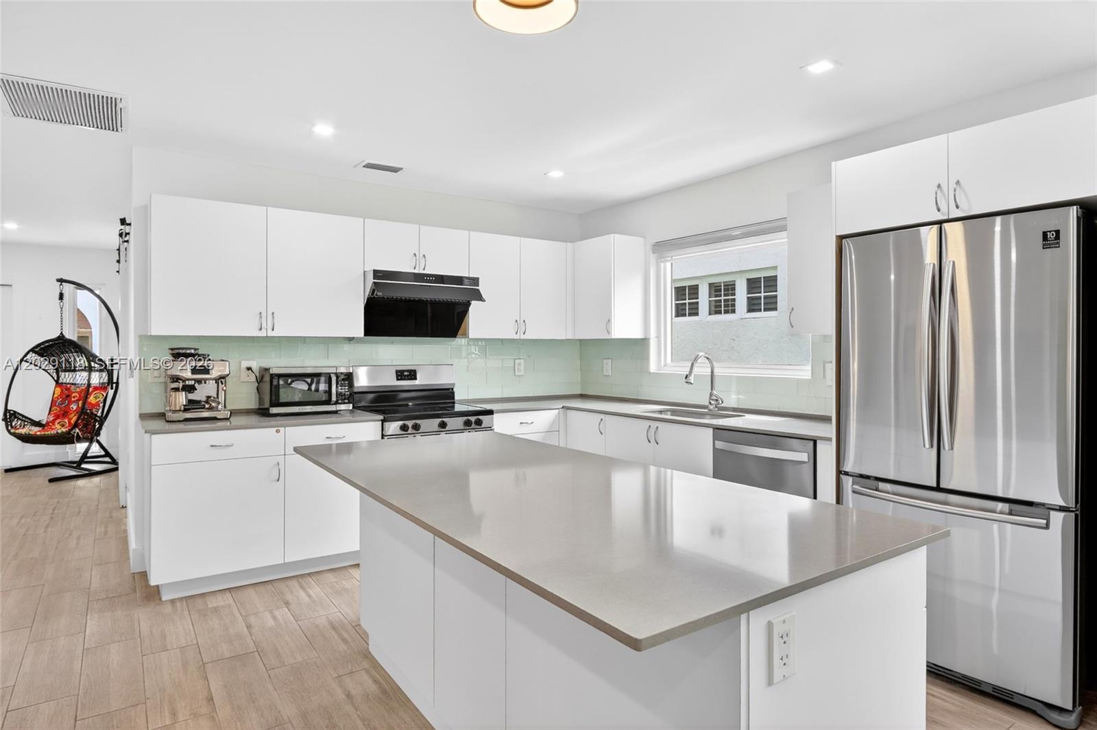 CORAL GABLES GRANADA SEC - Residential