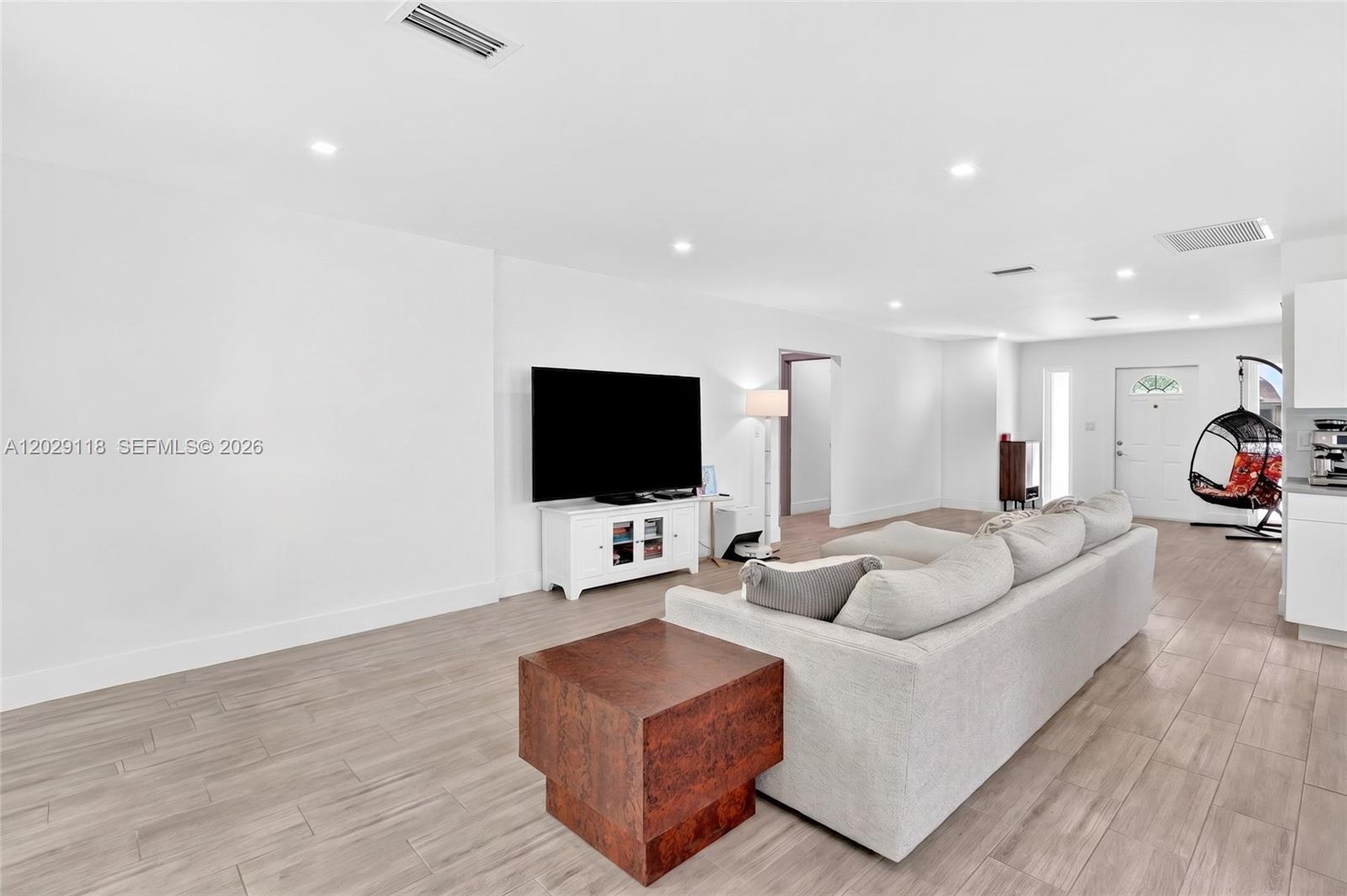 CORAL GABLES GRANADA SEC - Residential