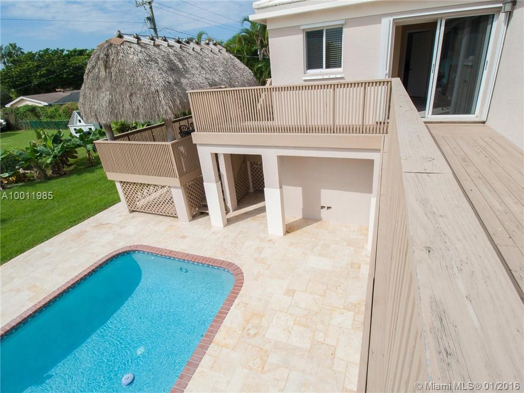 24 55 40 KINGS BAY SUB - Residential