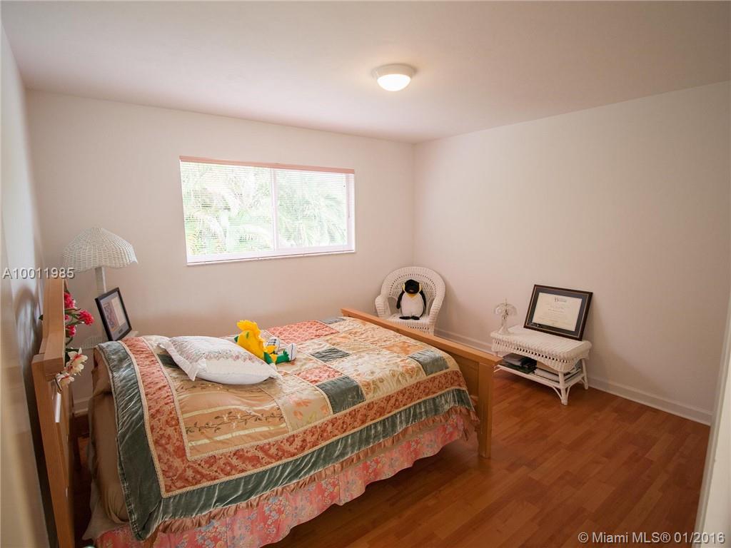 24 55 40 KINGS BAY SUB - Residential