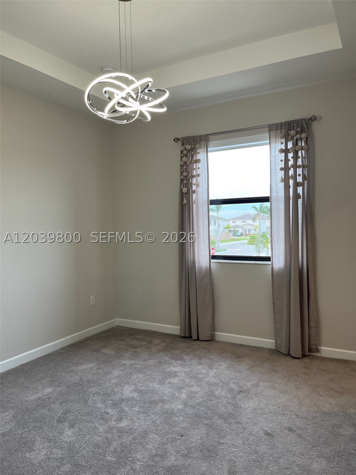 SILVER PALM RESIDENTIAl - Residential