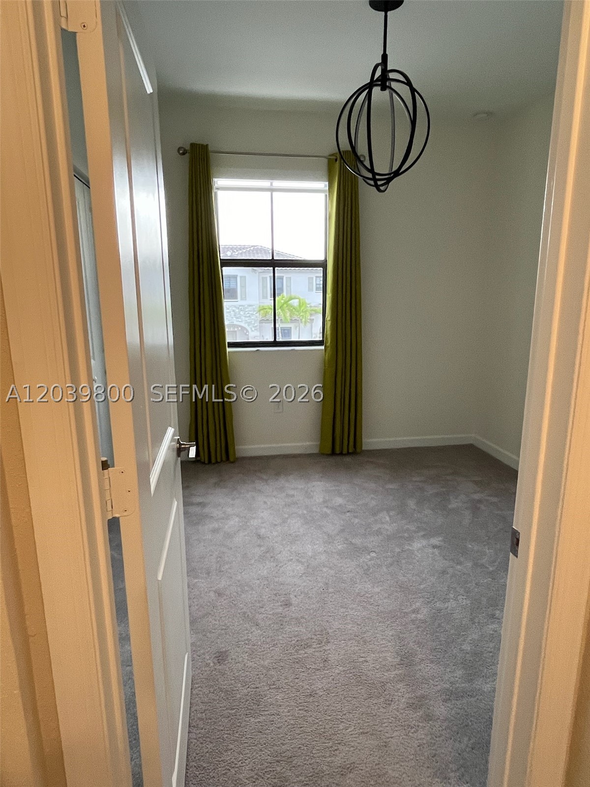 SILVER PALM RESIDENTIAl - Residential