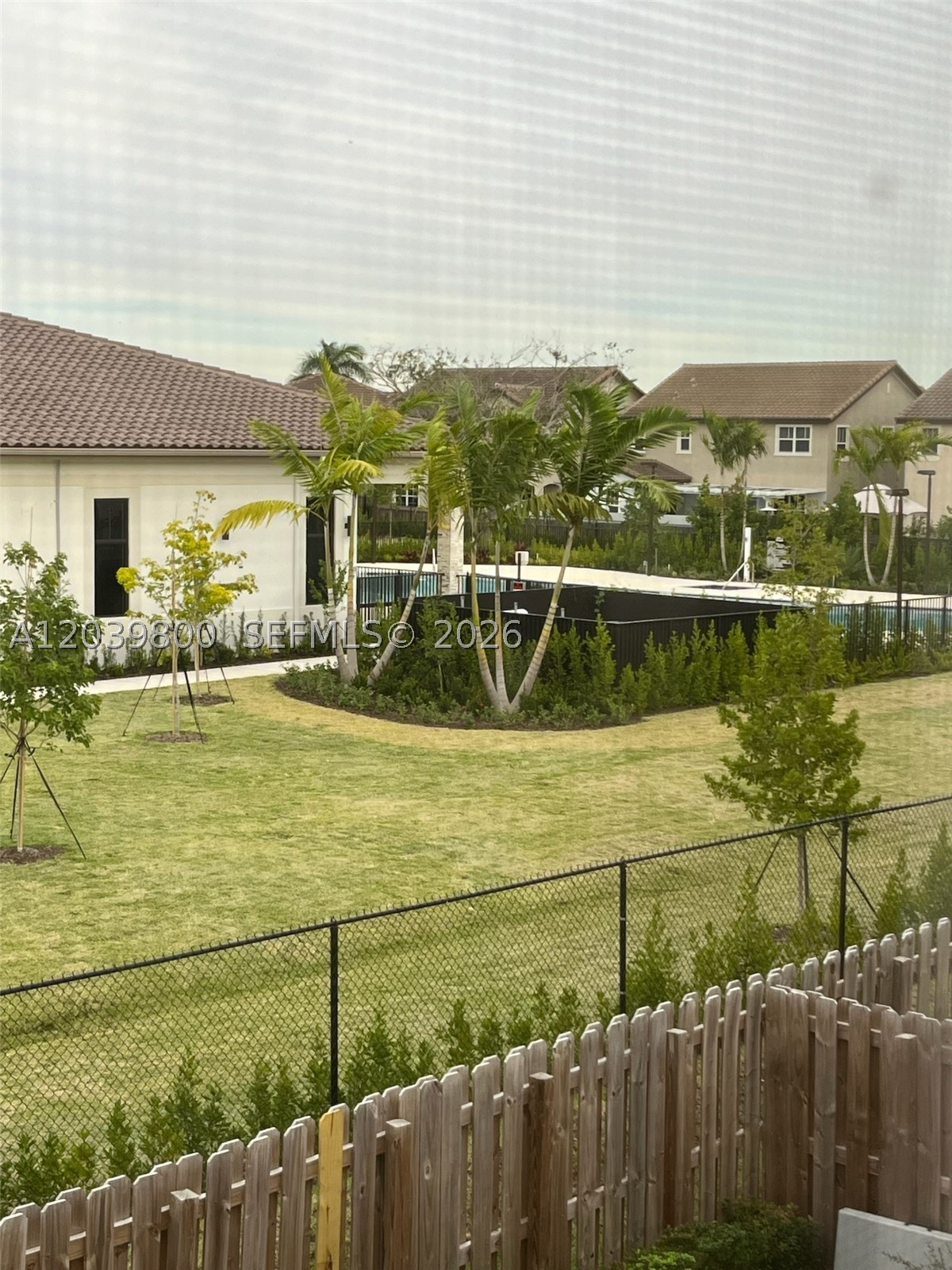 SILVER PALM RESIDENTIAl - Residential