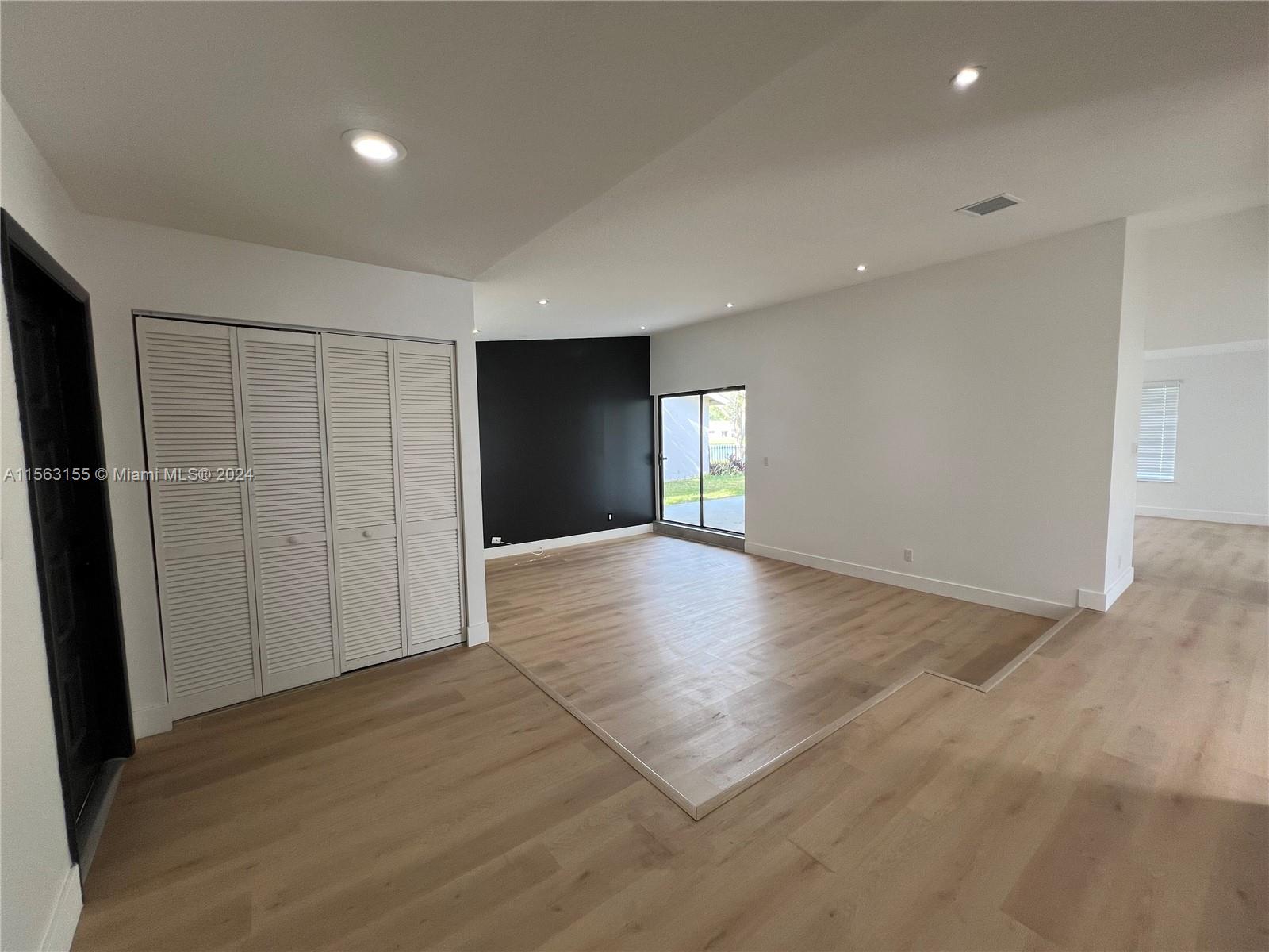JACARANDA PARCEL 338 - Residential Lease